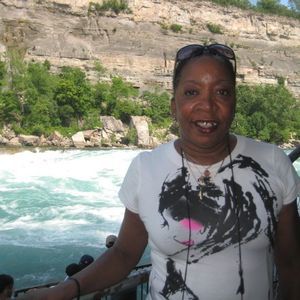 Meet your Posher, Alvinia